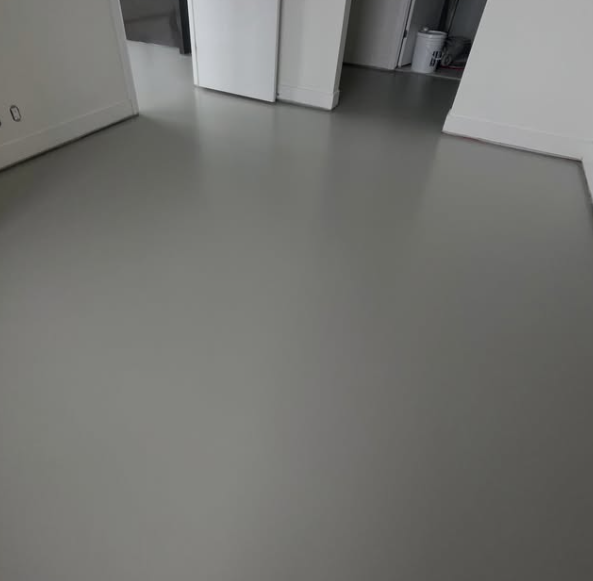 Solid grey epoxy kitchen and service area